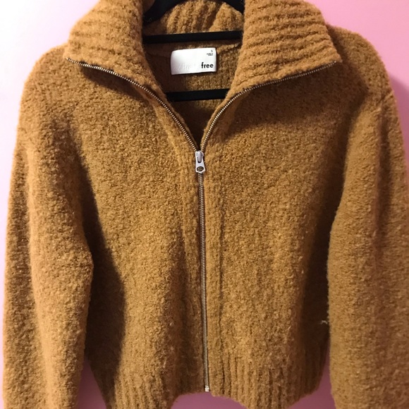 Aritzia Wilfred Free Marilyn Sweater Size Small - Picture 2 of 7